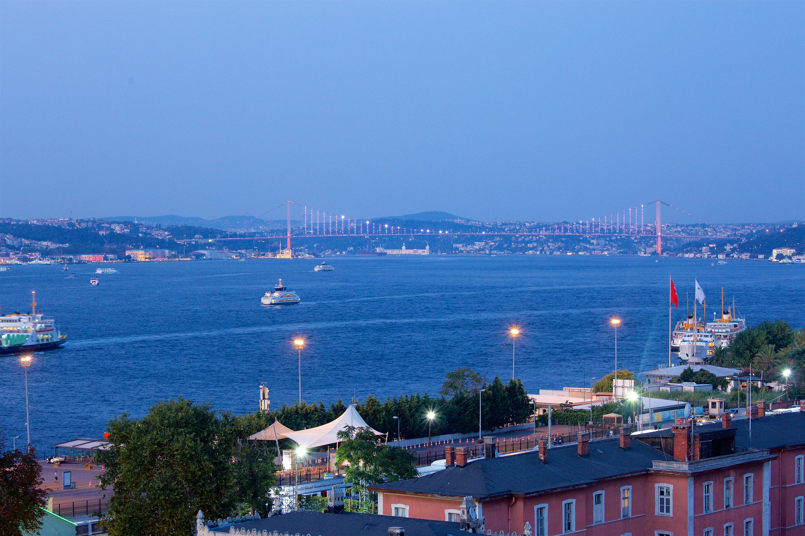 Hotel Glamour Sirkeci 4*